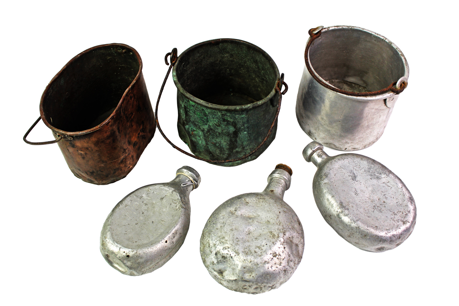 Zestaw Kociołków i manierek carskich