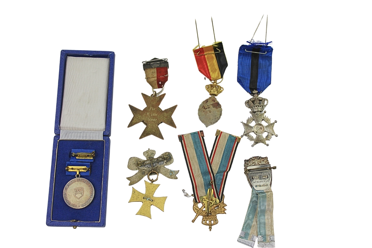 Zestaw zagranicznych odznaczeń