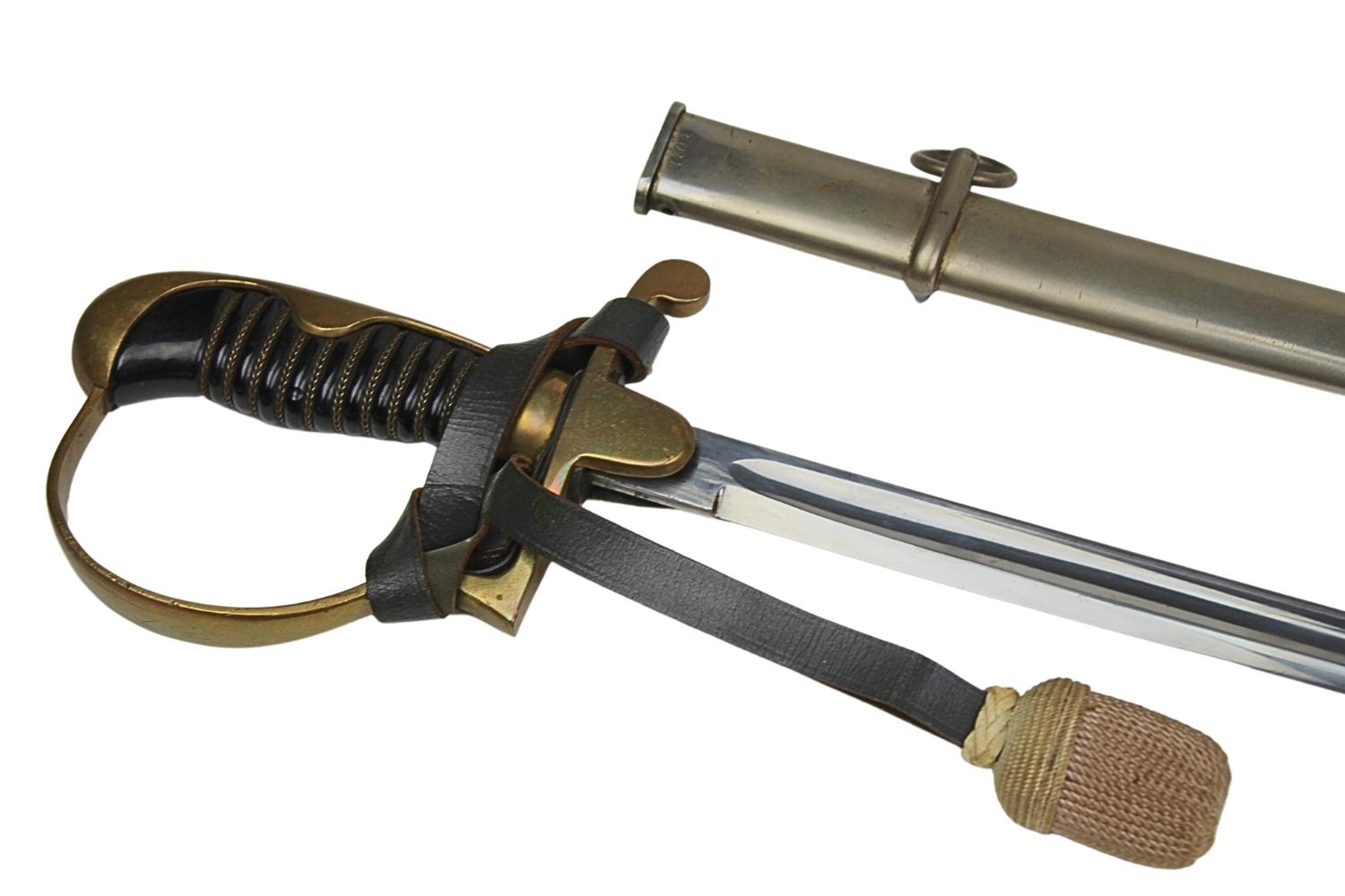 Szabla oficerska Niemcy C.E. 38 Carl Eickhorn Solignen z temblakiem zgodna