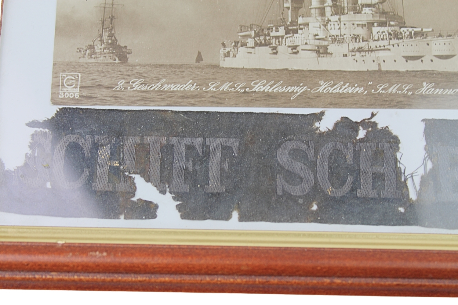 Zestaw Kriegsmarine Orzeł, taśma z czapki, pocztówka Schleswig Holstein