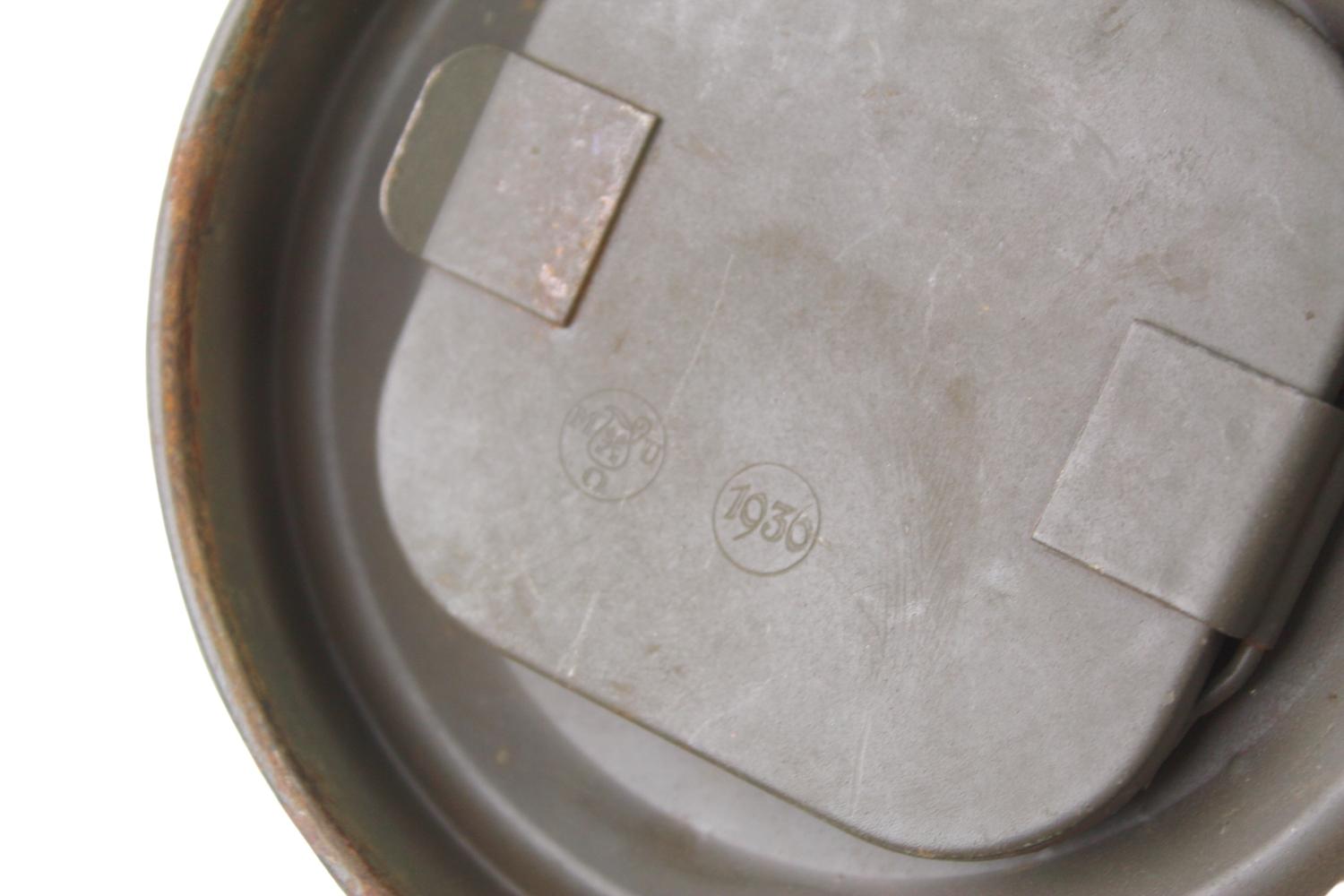  Niemiecka puszka na maskę 1936