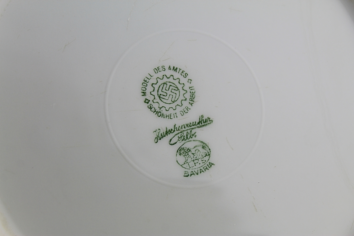 TALERZ MODELL DES AMTES SCHONKEIT DER ARBEIT