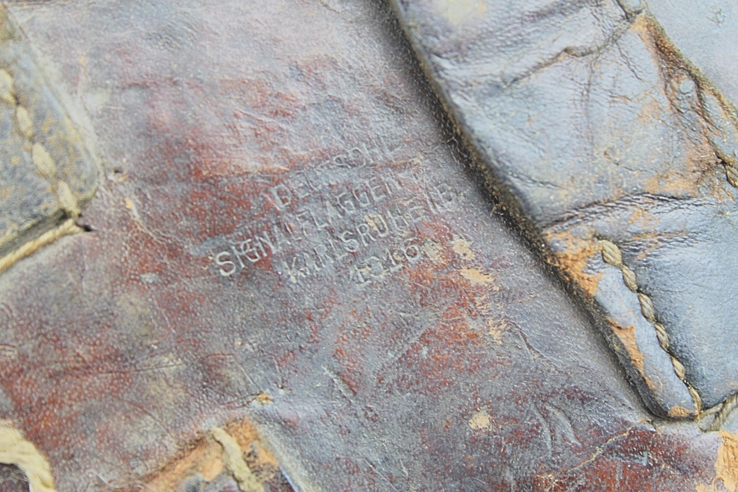 Pistolet Mauser C96 kolbokabura 1916 z pokrowcem