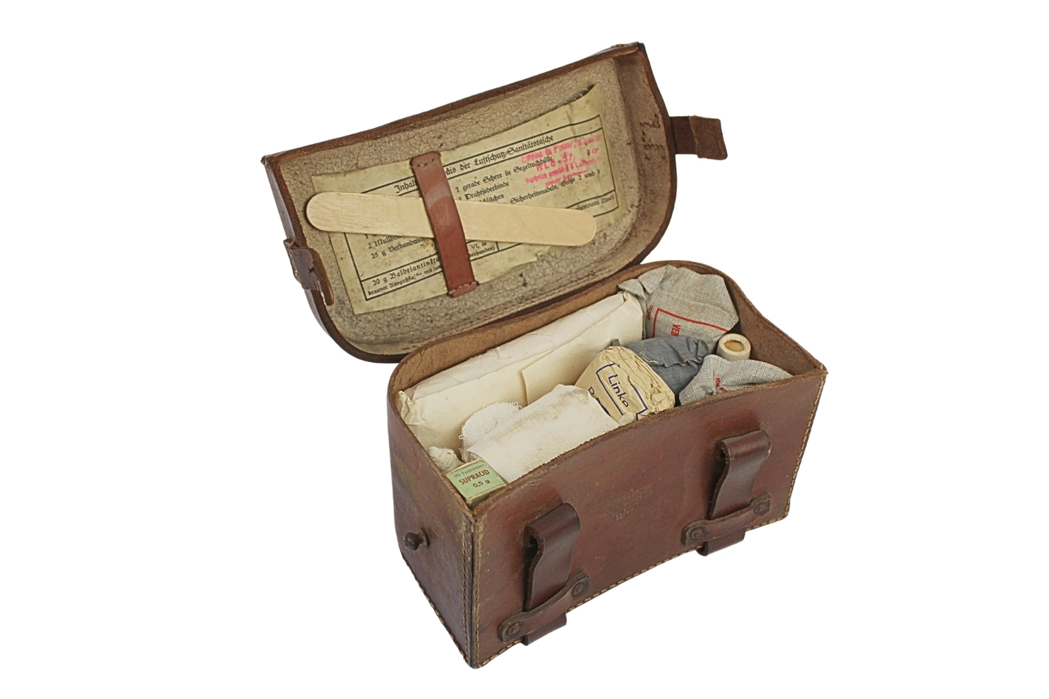 Bandażownica Berckemeyer&Comp. Mulheim 1941 z zawartością