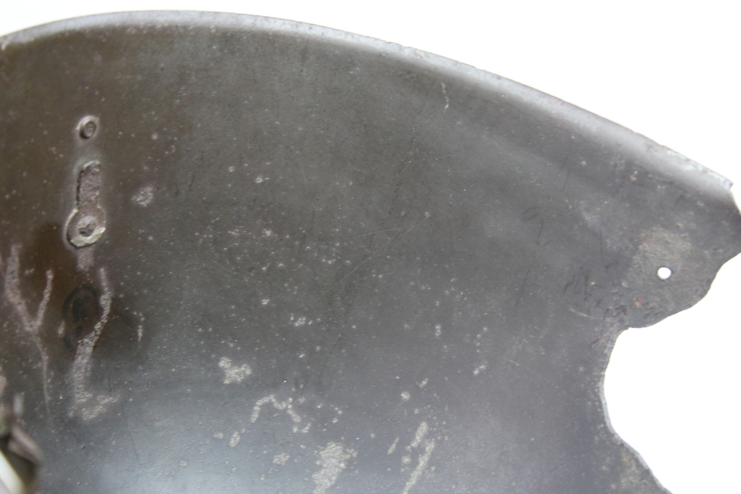 I RP HEŁM WZ. 31 PRZESTRZELONY RELIKT Strych 