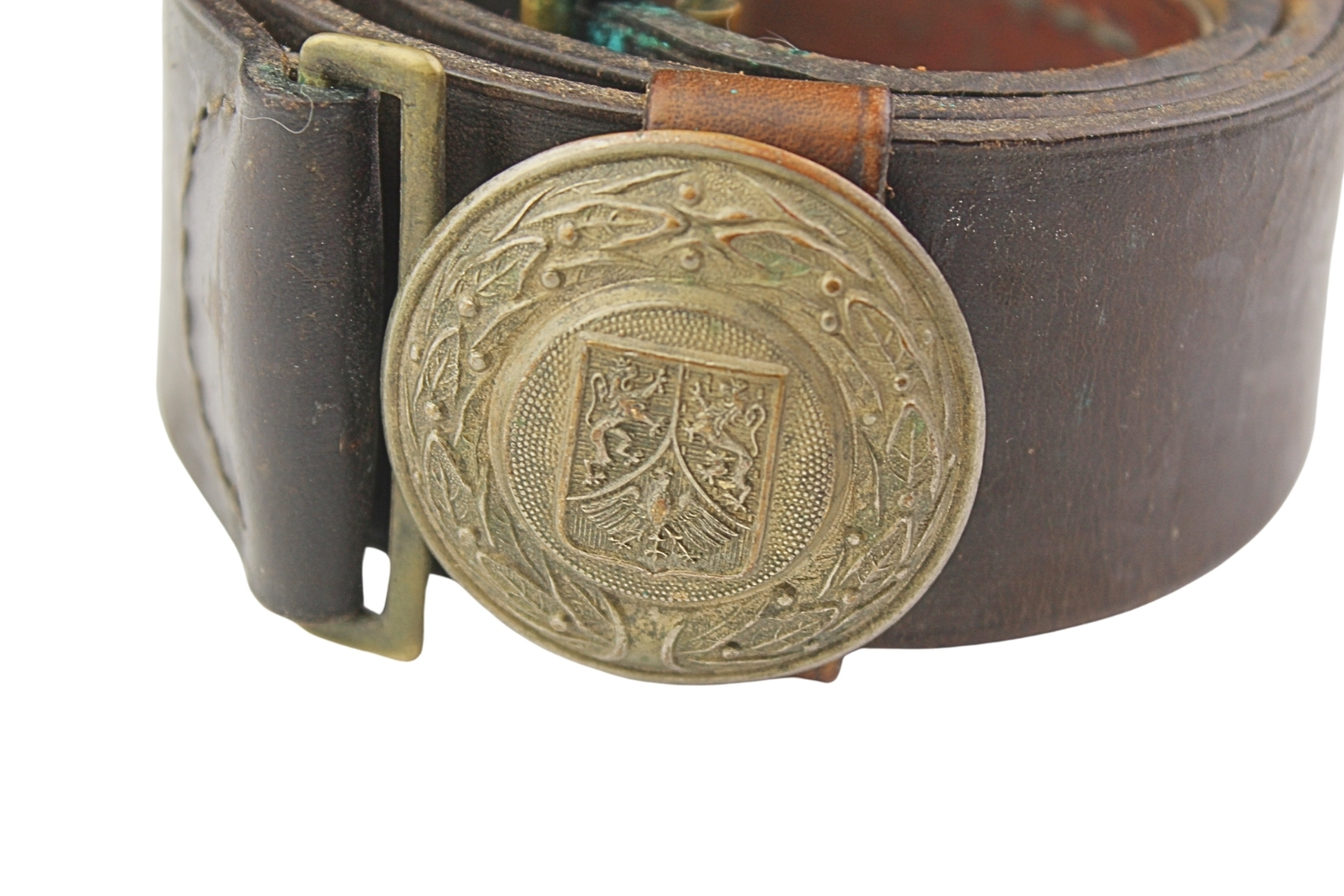 Niemiecki pas z klamrą landową