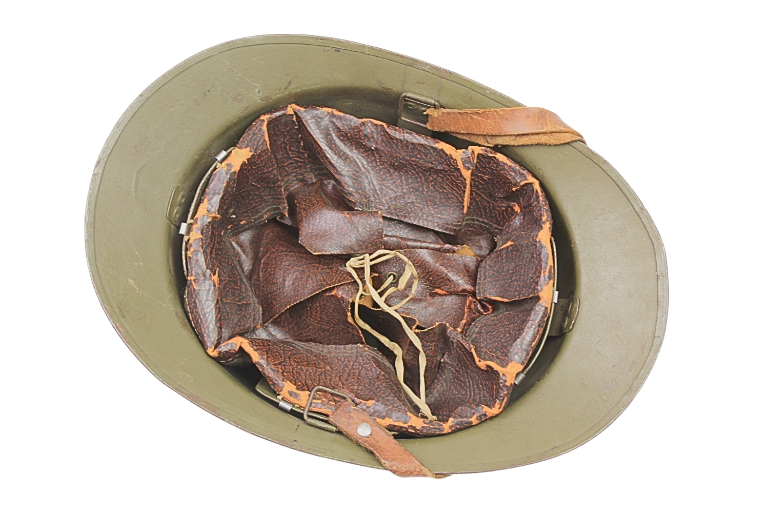 Hełm francuski Adrian wz.26