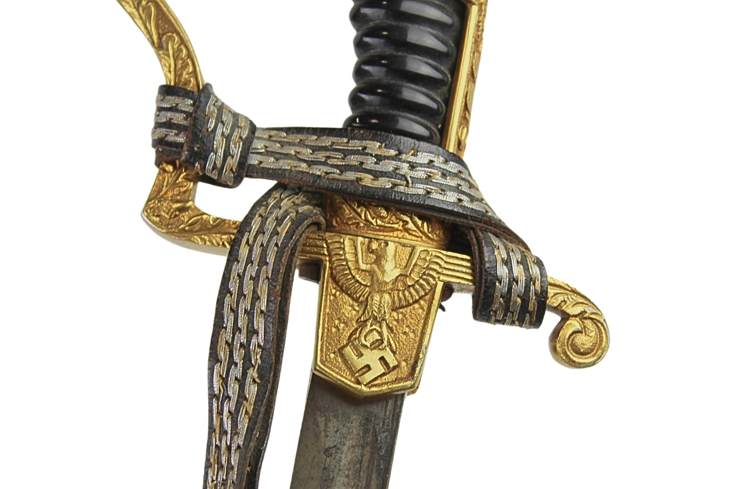 Szabla oficera Wehrmachtu z temblakiem