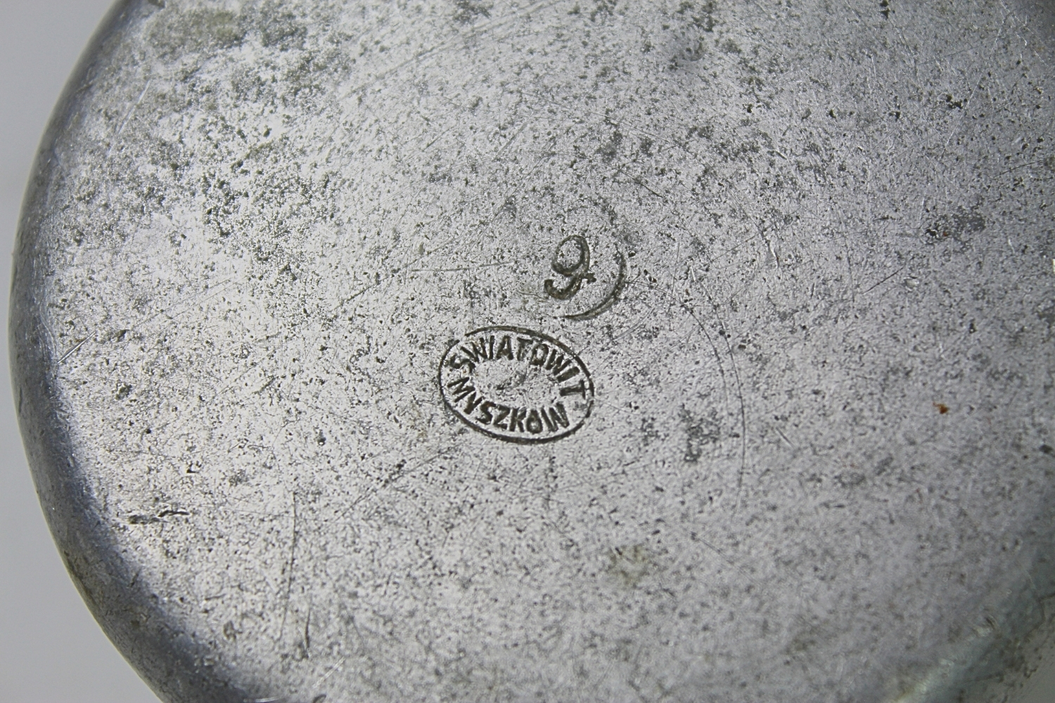 II RP ALUMINIOWY KUBEK ŚWIATOWIT MYSZKÓW