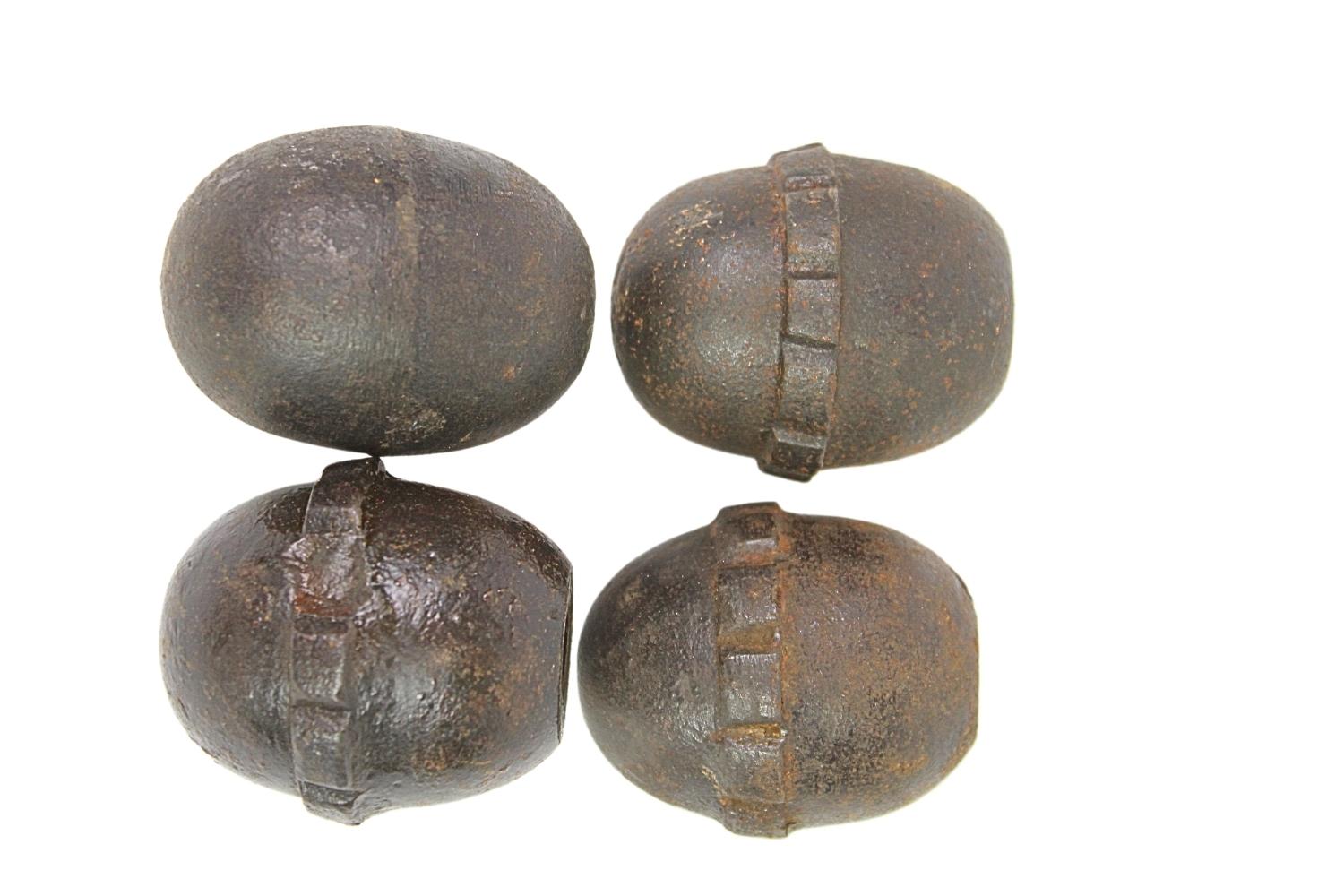 ZESTAW GRANATÓW PRUSKICH EIHANDGRANATE M17 SKORUPA DEKORACYJNA