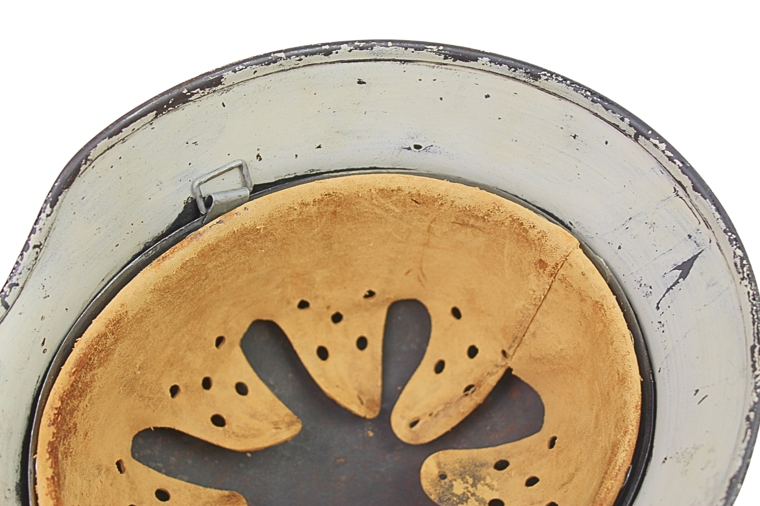 HEŁM M40 SANITARIUSZ SS w kamuflażu zimowym