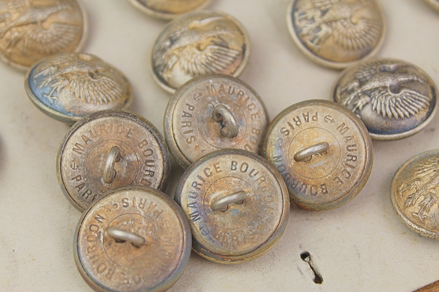 PSZNZ Paczka guzików Maurice Bourdon Paris 20szt. w oryginalnym opakowaniu 