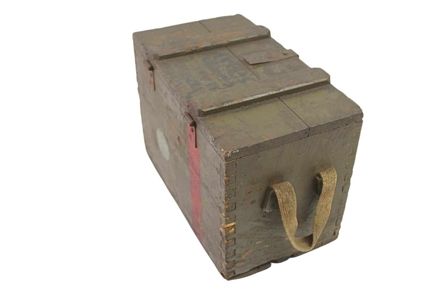 II RP Skrzynka na 1260szt. Amunicji 7,92mm Ślepych 