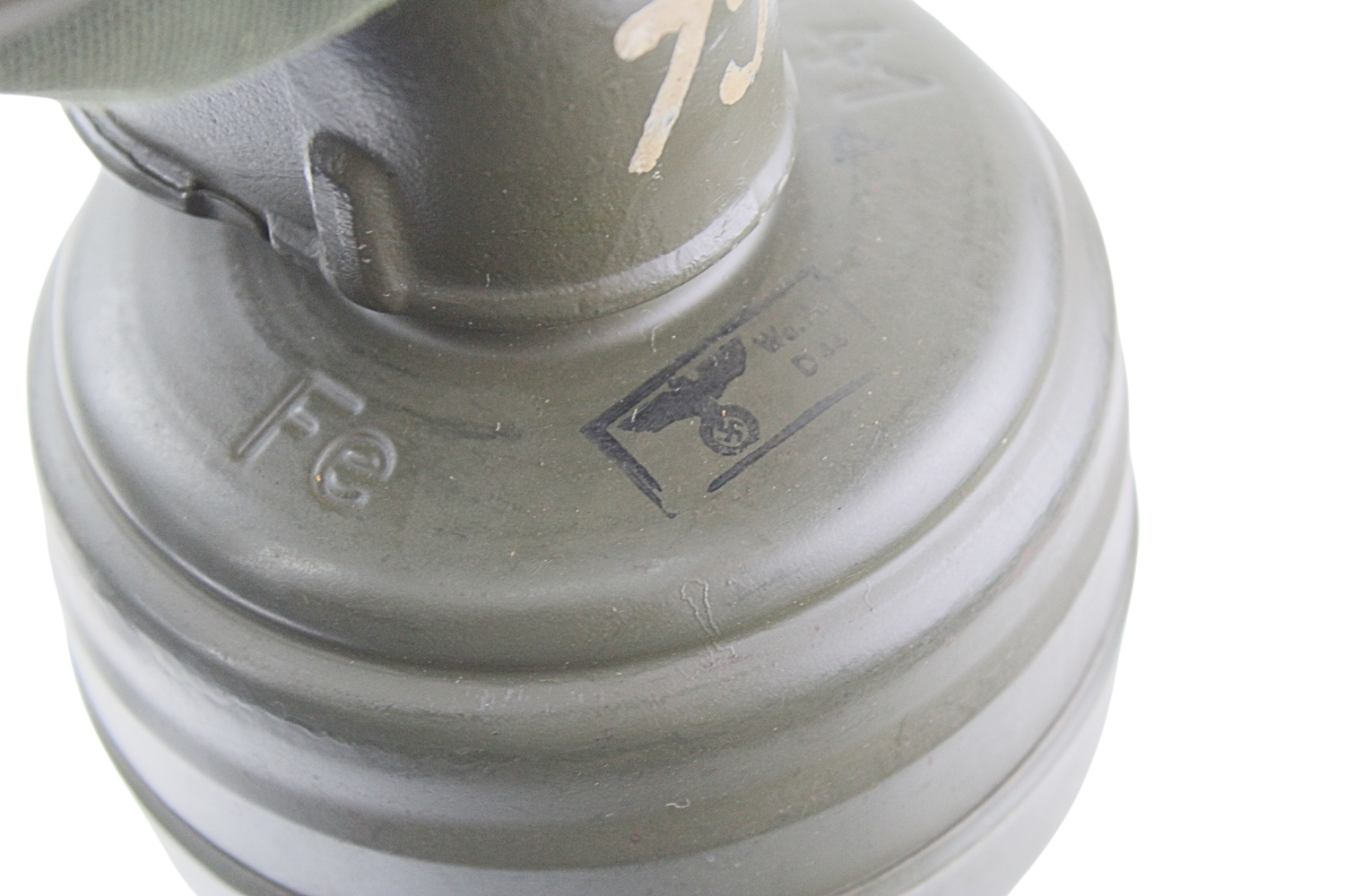 Niemiecka maska przeciwgazowa z puszką 1941