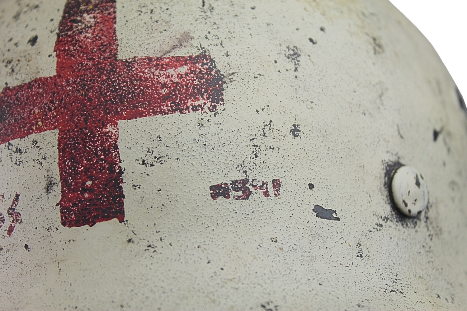 HEŁM M40 SANITARIUSZ SS w kamuflażu zimowym