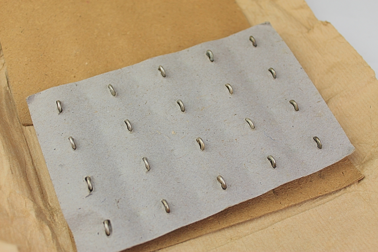 PSZNZ Paczka guzików Maurice Bourdon Paris 20szt. w oryginalnym opakowaniu 