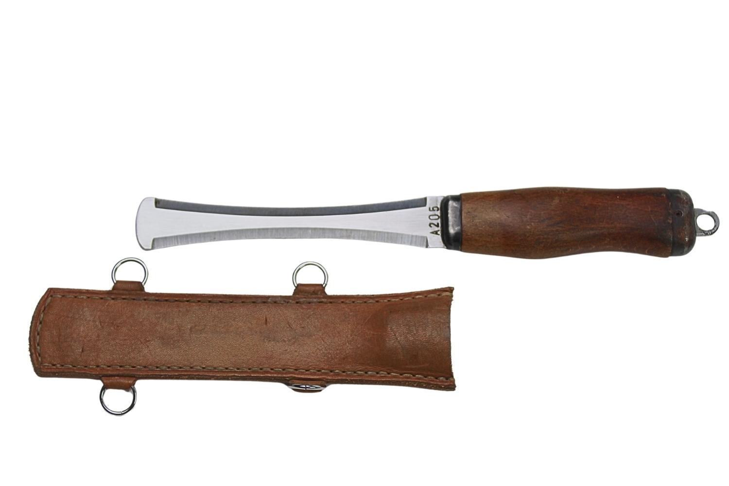 Nóż spadochronowy wz.65