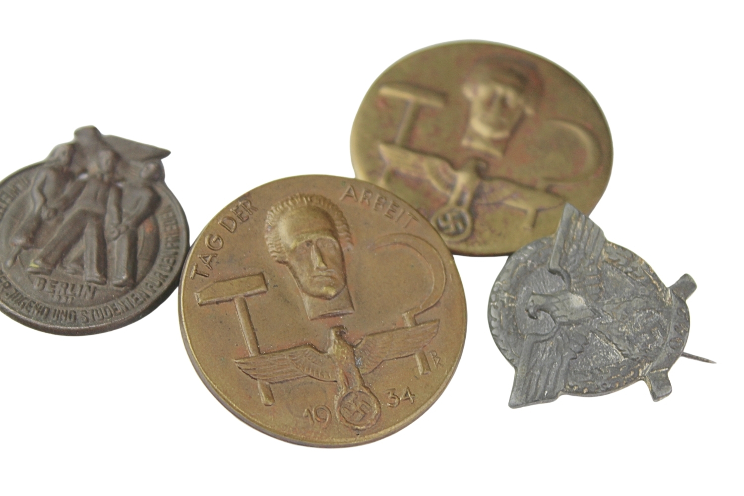 Zestaw odznak przypinek III Rzesza