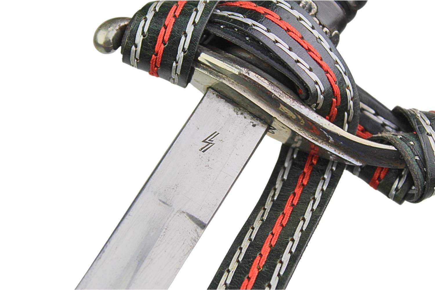 Szpada SS  Schutzpolizei  WKC z temblakiem 