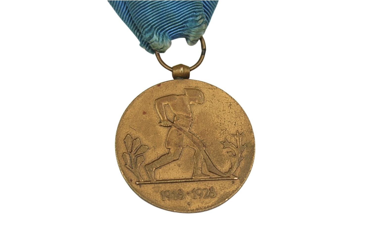 II RP MEDAL DZIESIĘCIOLECIA ODZYSKANIA NIEPODLEGŁOŚCI 1918-1928 z miniaturką