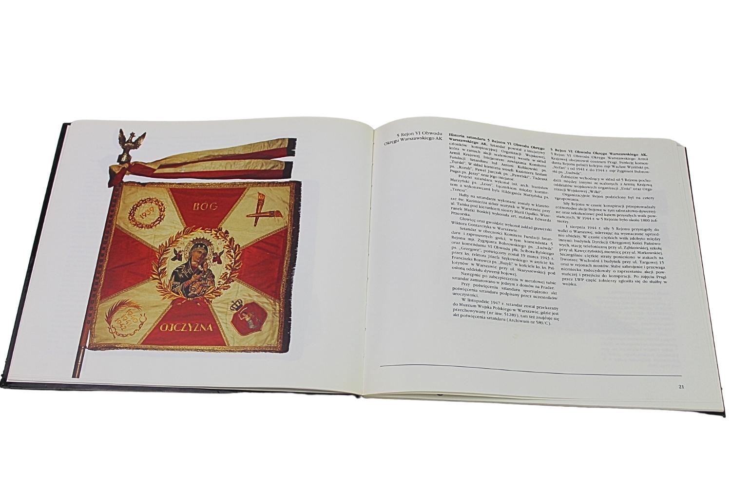 Bojowe sztandary i proporce armii krajowej