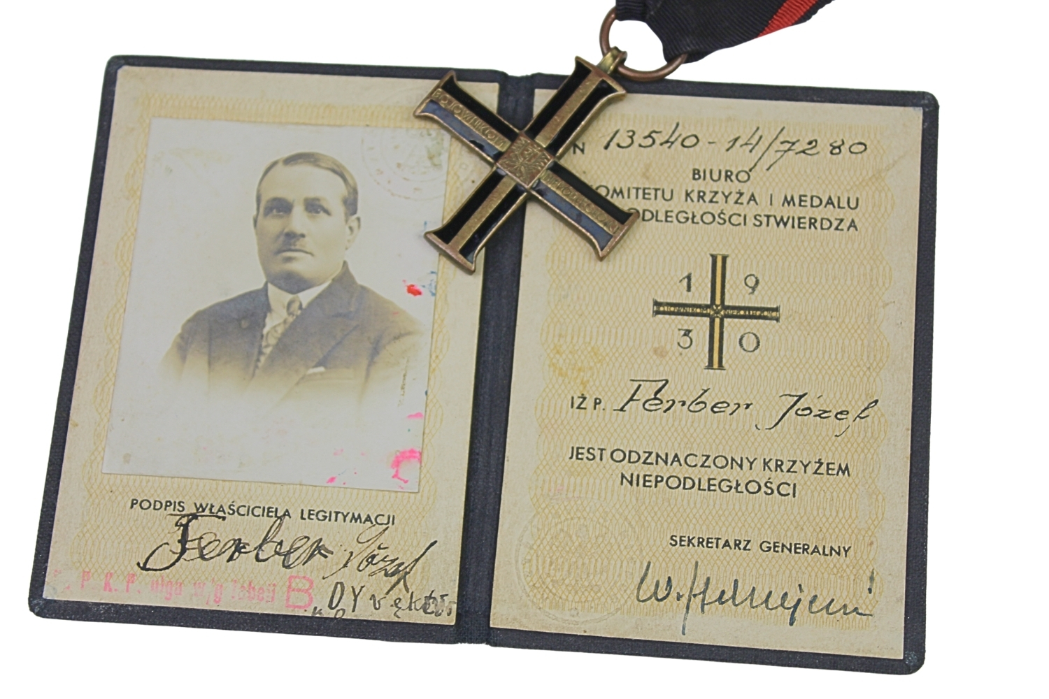 II RP KRZYŻ NIEPODLEGŁOŚCI WRAZ Z LEGITYMACJĄ