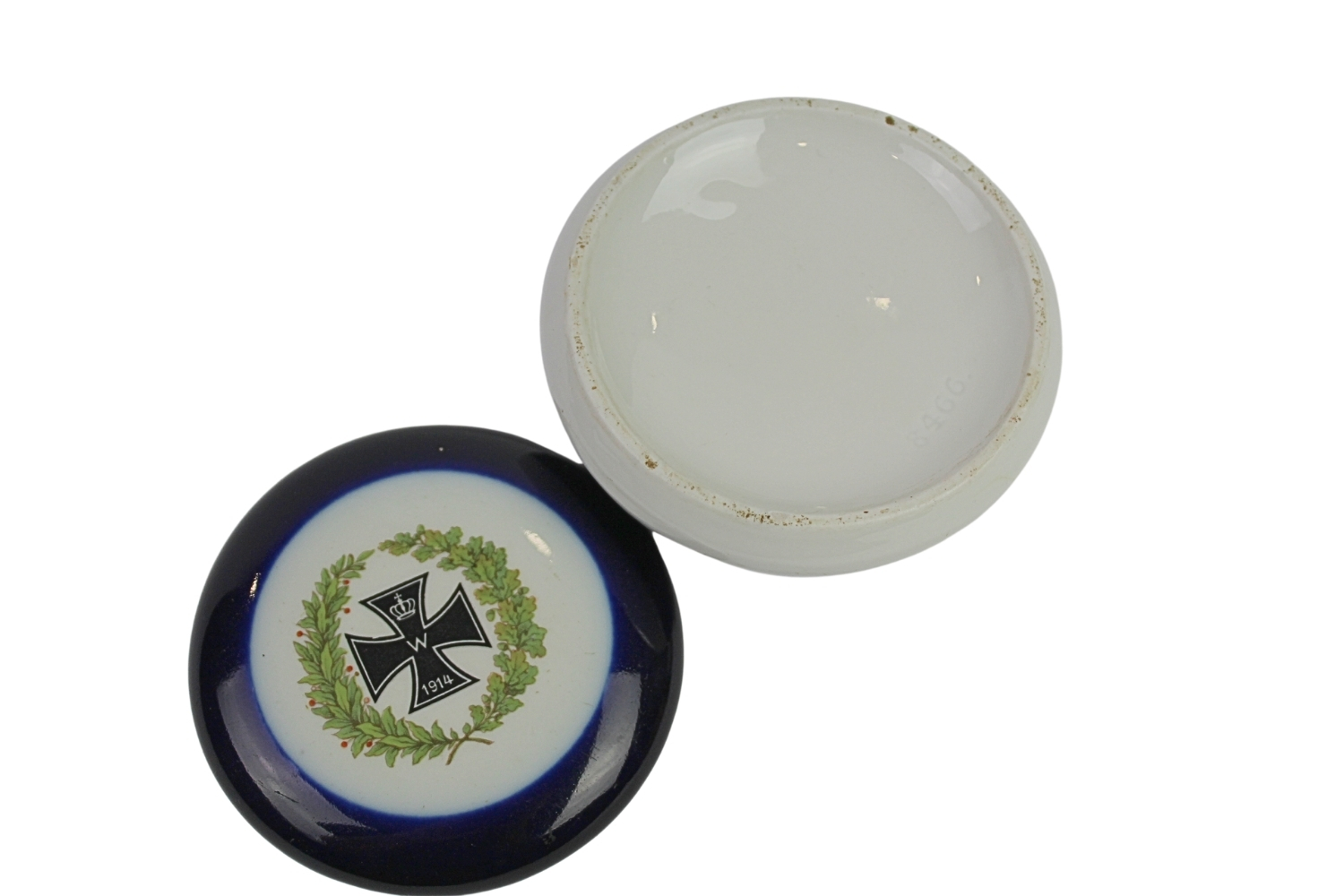 Pamiątkowe puzderko niemcy krzyż żelazny 