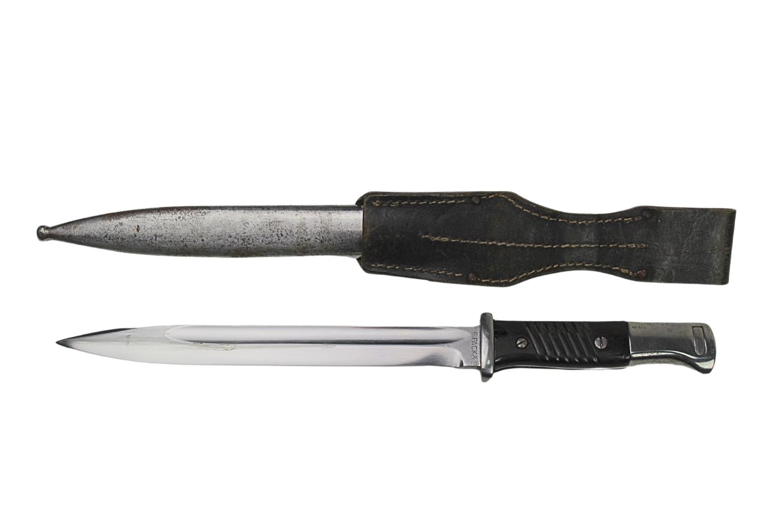 Bagnet niemiecki S84 98 E. Pack & S 1939 zgodny z żabką