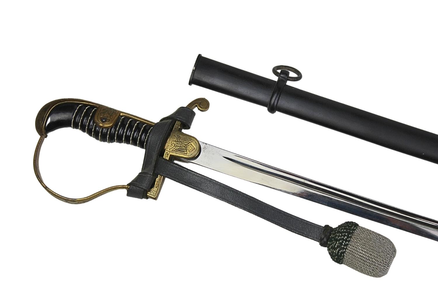 Szabla oficera Wehrmachtu Carl Julius Krebs Solingen z temblakiem