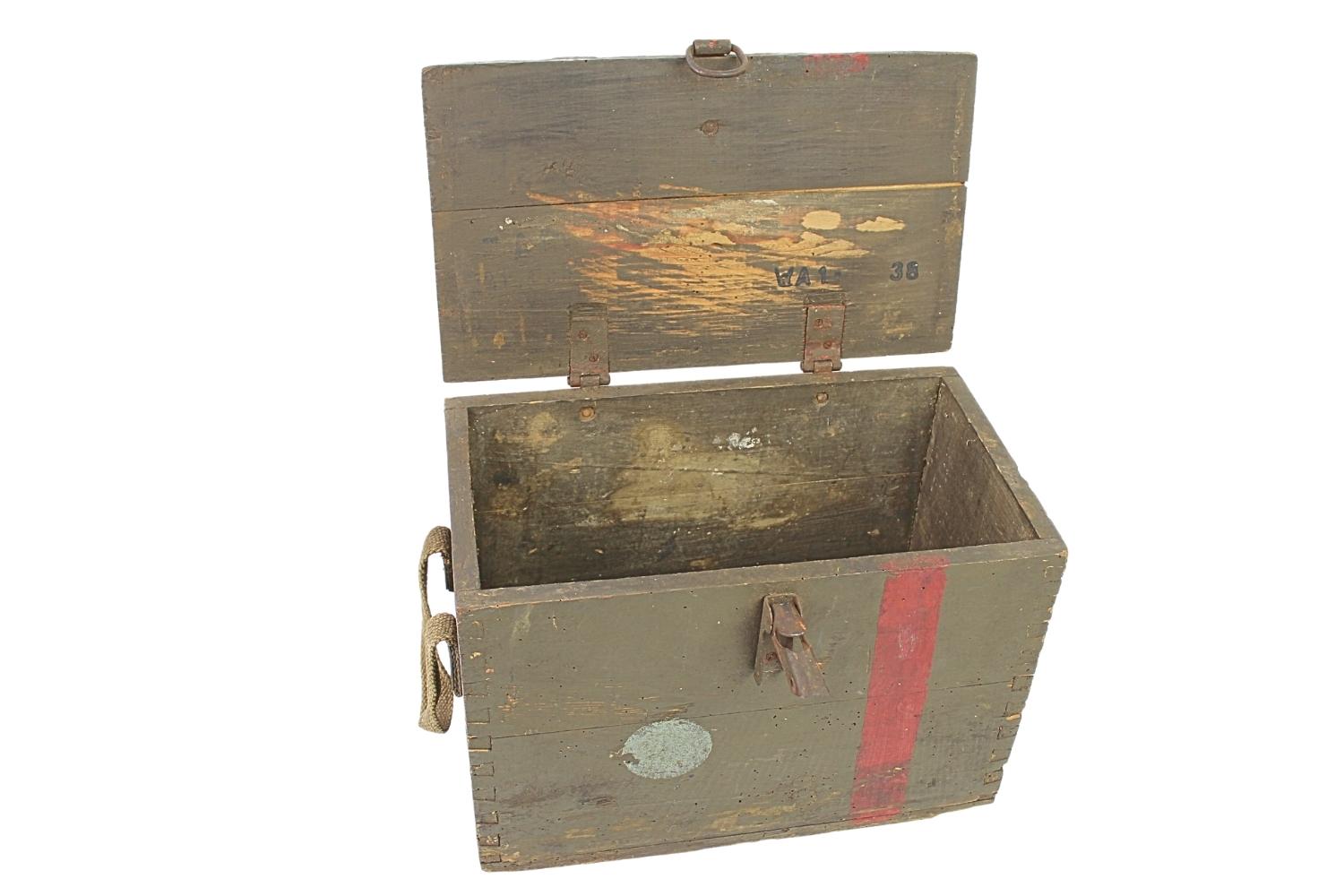 II RP Skrzynka na 1260szt. Amunicji 7,92mm Ślepych 