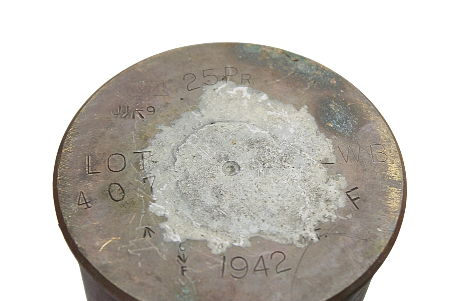 Kanka zrobiona z łuski artyleryjskiej 1942