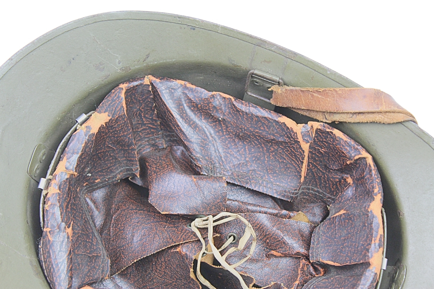 Hełm francuski Adrian wz.26