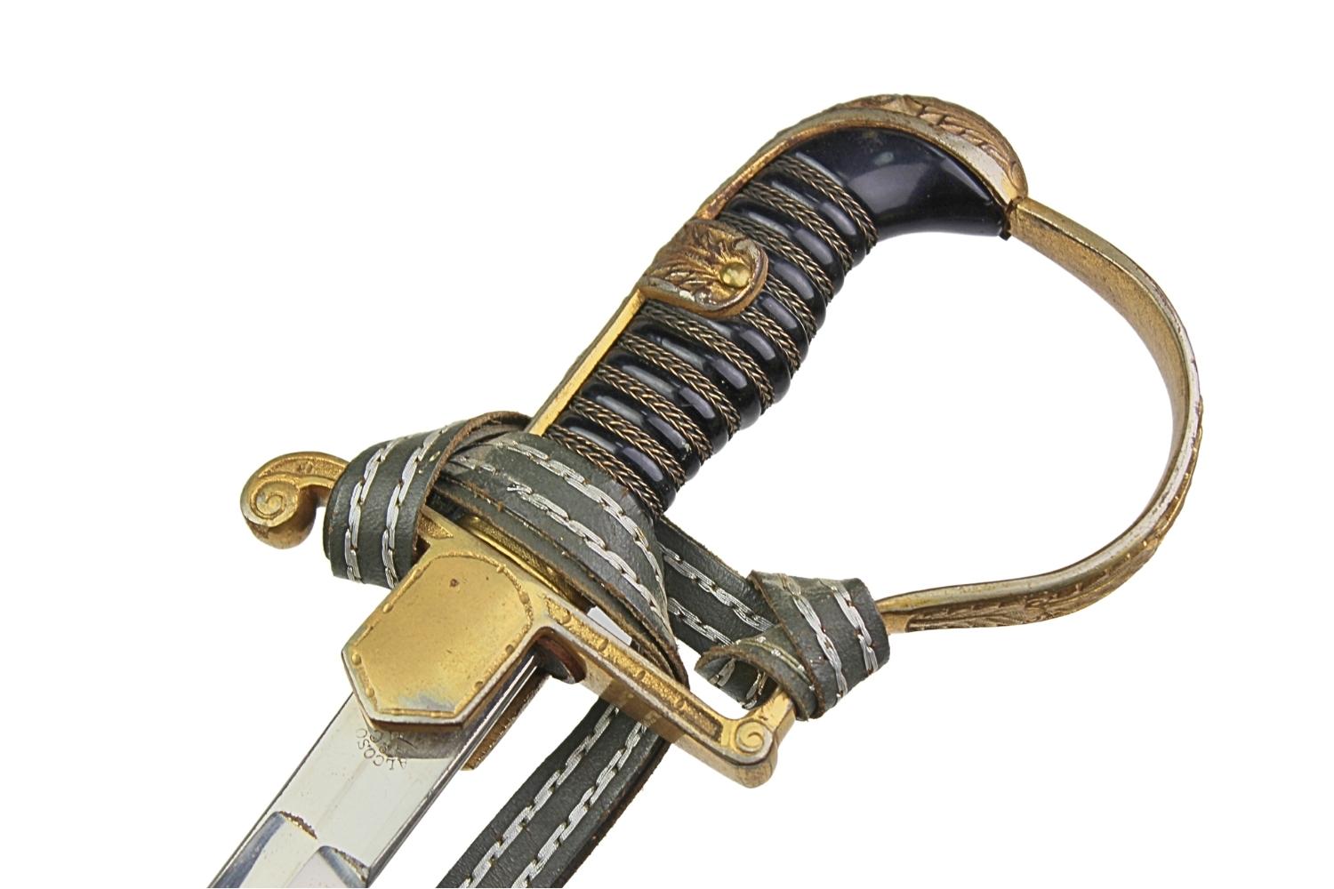 Szabla oficera Wehrmachtu Alcoso  Solingen z temblakiem