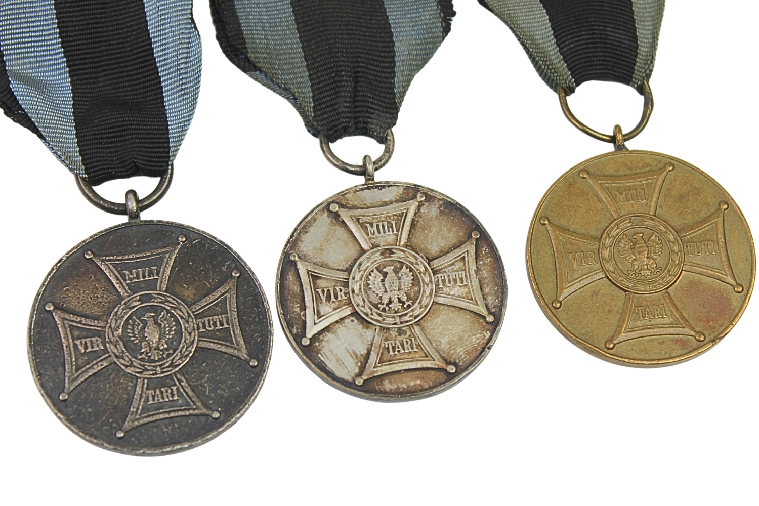 Zestaw Medali Zasłużonym na Polu Chwały 1944