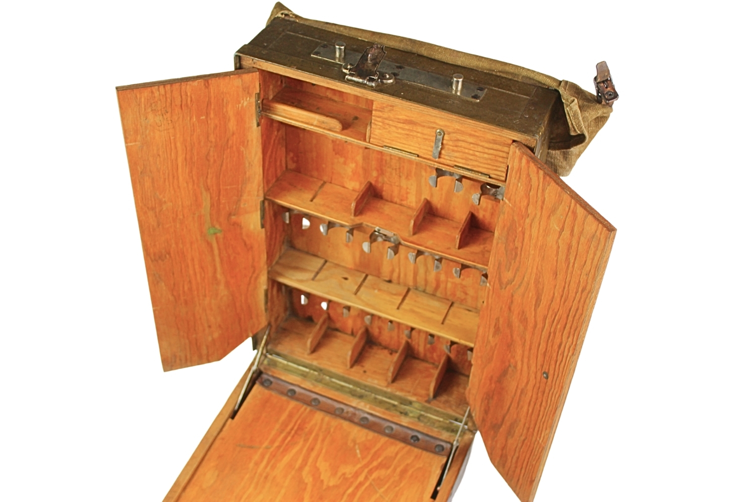 II RP Skrzynka ratownicza/apteczka typu „BBK” Rzadkość 