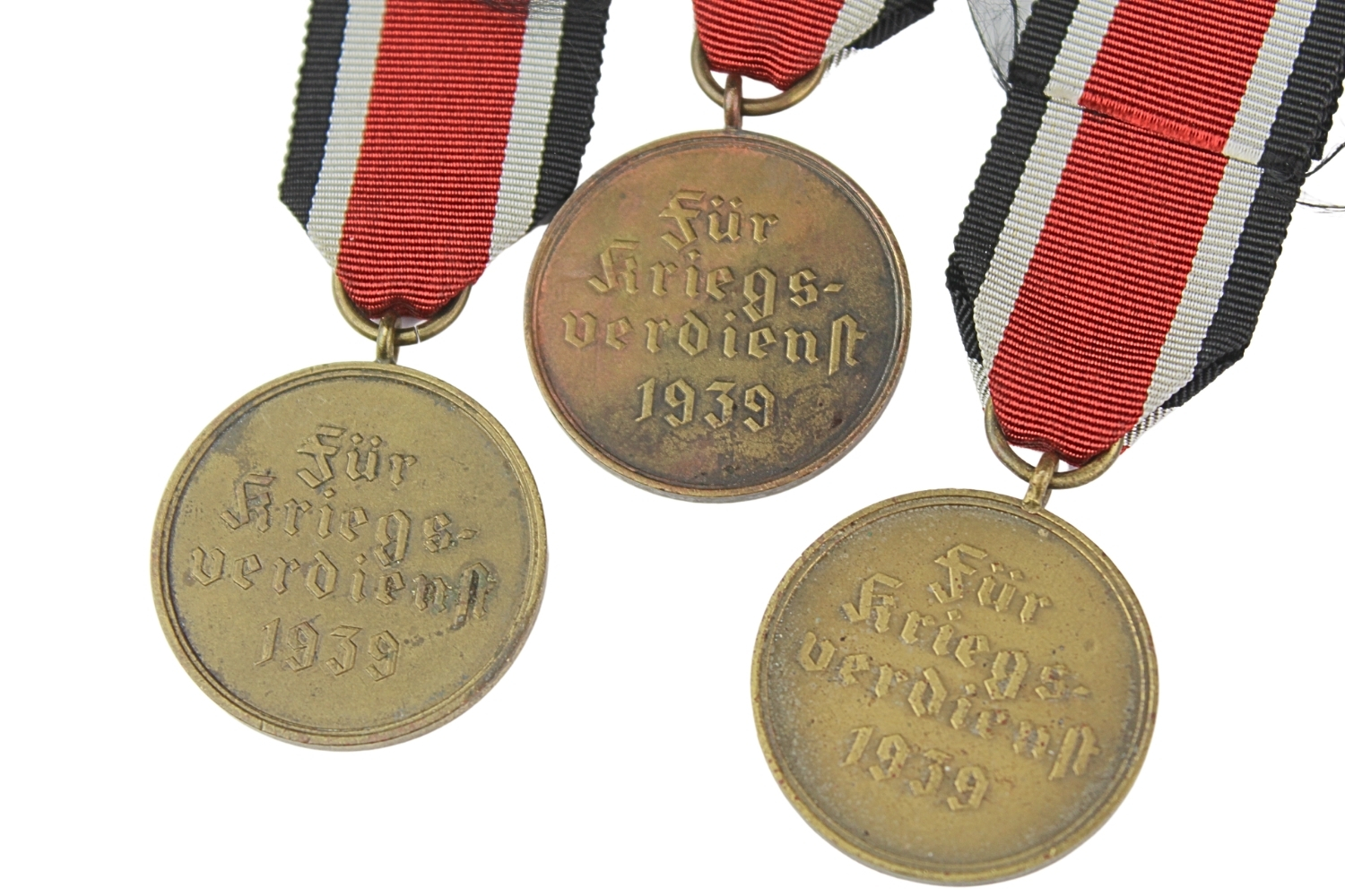 Zestaw medali za zasługi wojenne 1939