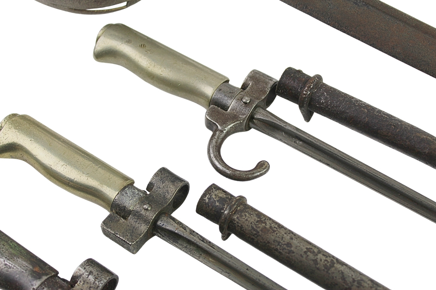 Duży zestaw broni białej