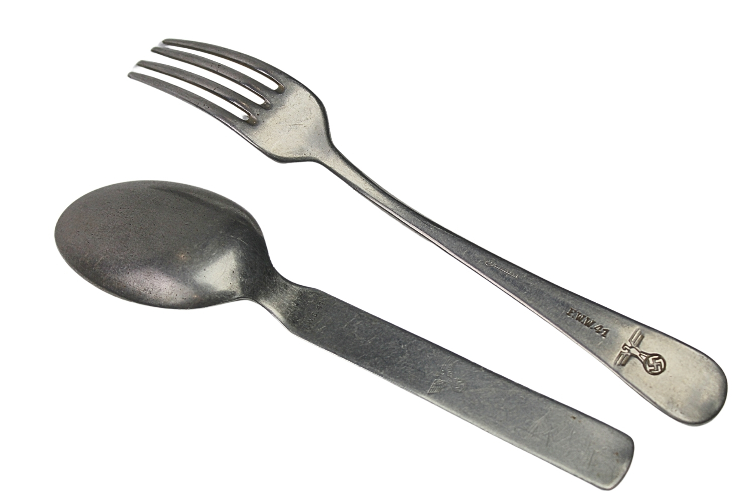 Zestaw niemieckich sztućców wehrmacht F.W.W. 41  T.W.S. 41