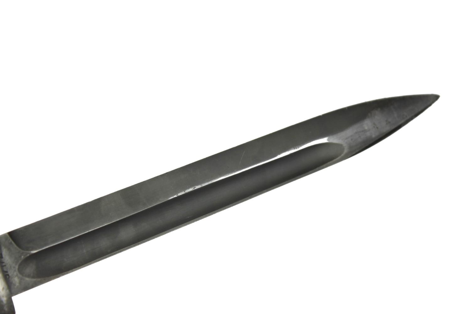 Bagnet niemiecki S84 98 S-172 1940