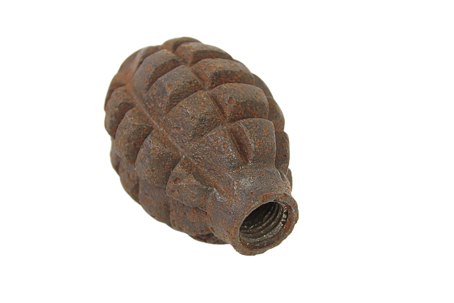 II RP Granat obronny wz.33 skorupa dekoracyjna