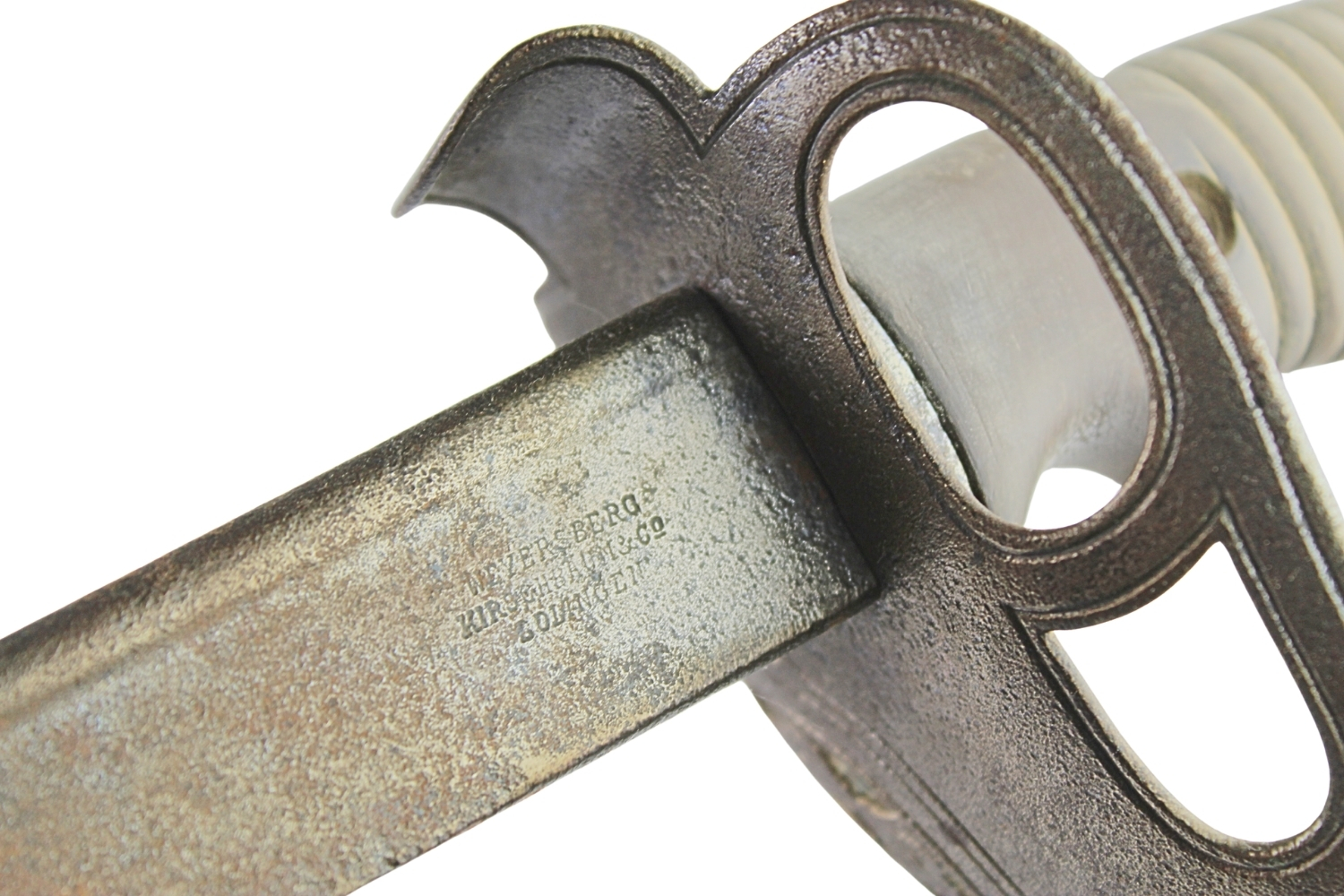 Duży zestaw broni białej