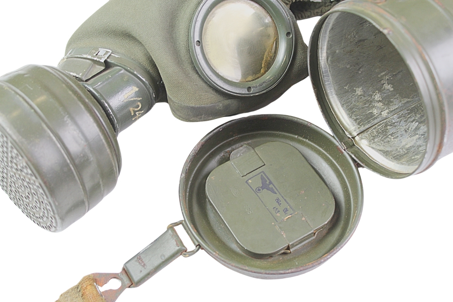 Niemiecka maska przeciwgazowa z puszką 1938