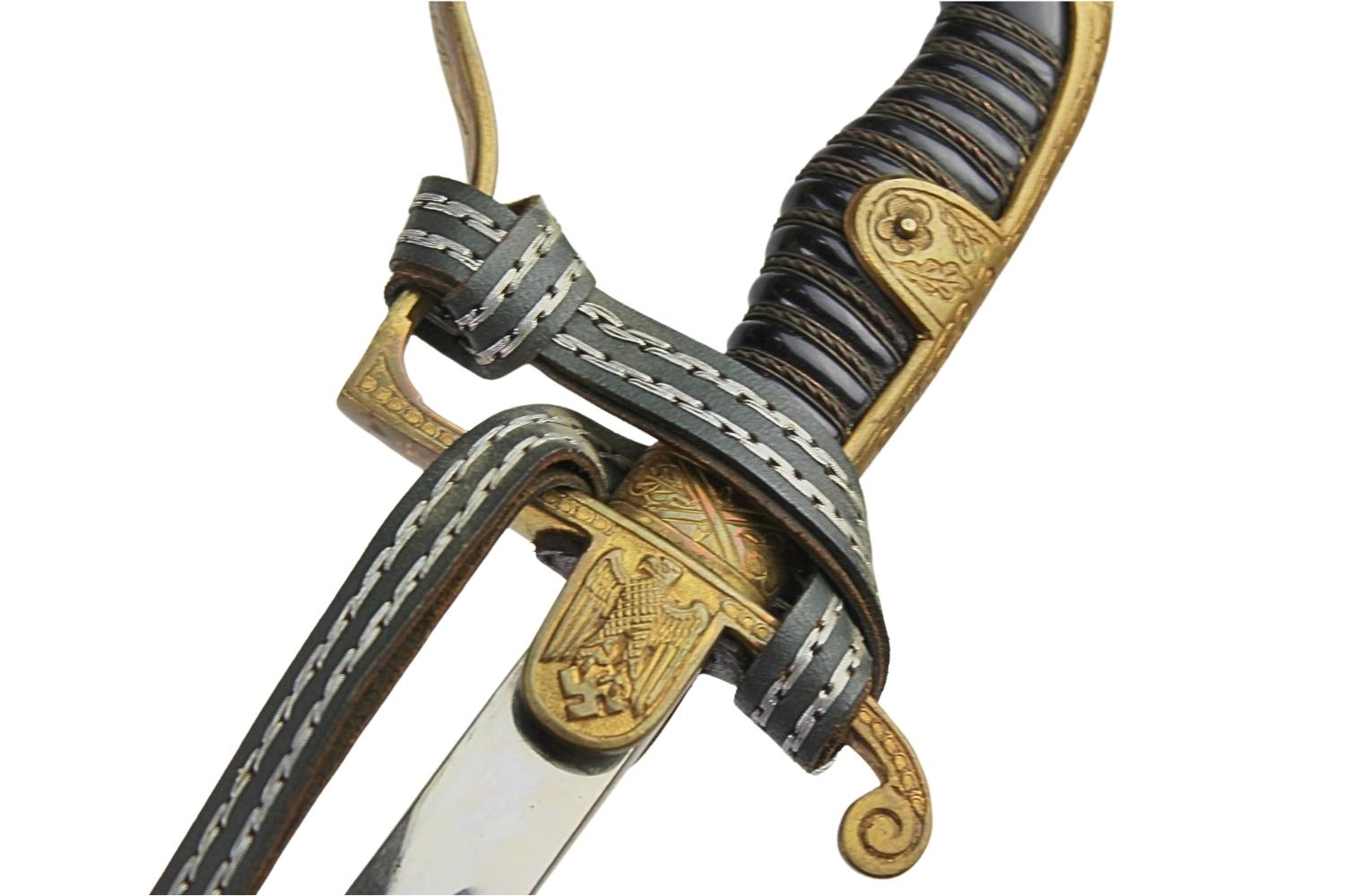 SZABLA OFICERA WEHRMACHTU F.W. Holler Solingen  Z TEMBLAKIEM