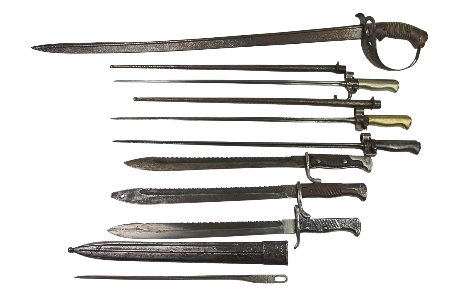 Duży zestaw broni białej