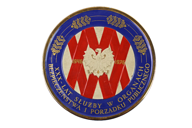 TALERZ PAMIĄTKOWY XXX LAT SŁUŻBY W ORGANACH BEZPIECZEŃSTWA I PORZĄDKU PUBLICZNEGO