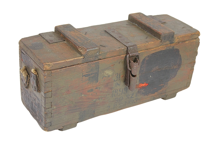 II RP Skrzynka na 30szt. zapalników wz.99/15 