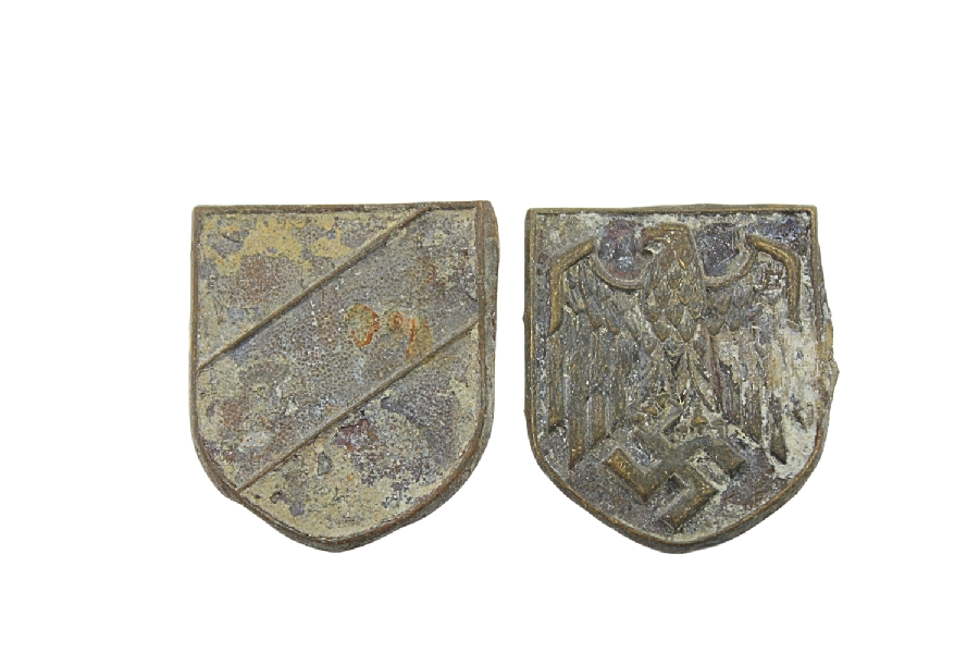 Komplet tarczek z hełmu korkowego Afrika Korps 