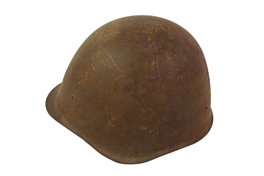 Hełm rosyjski 6 nitowy gwiazda