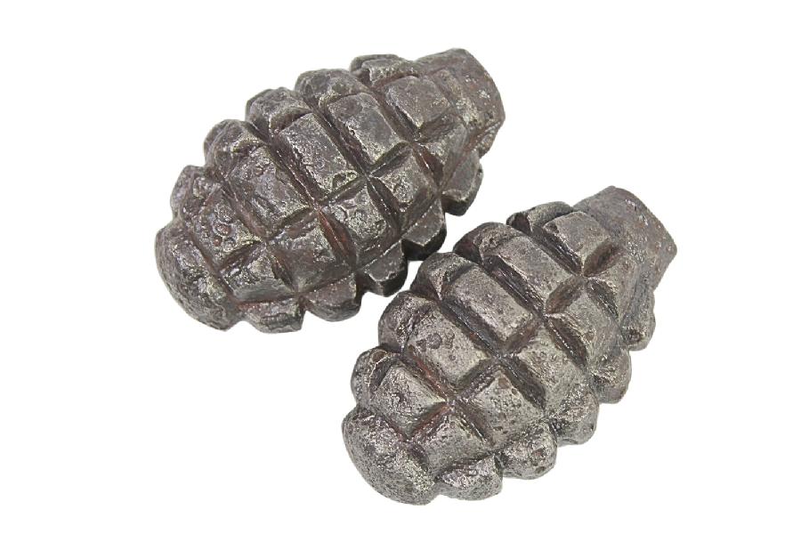 II RP Dwa granaty obronne wz.33 skorupy dekoracyjne