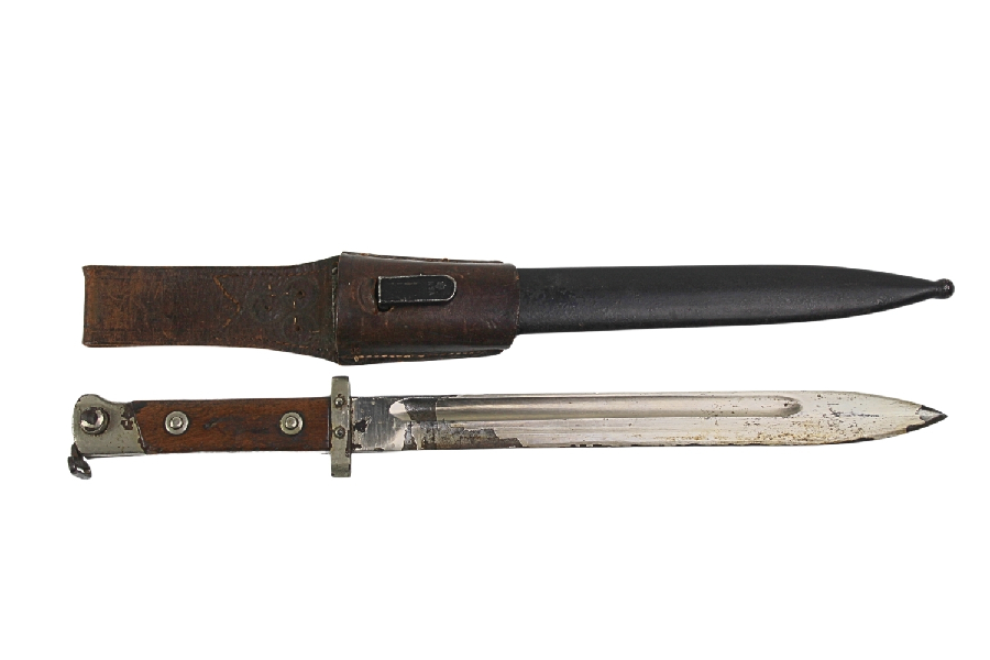 Bagnet Mannlicher M95 z żabką 